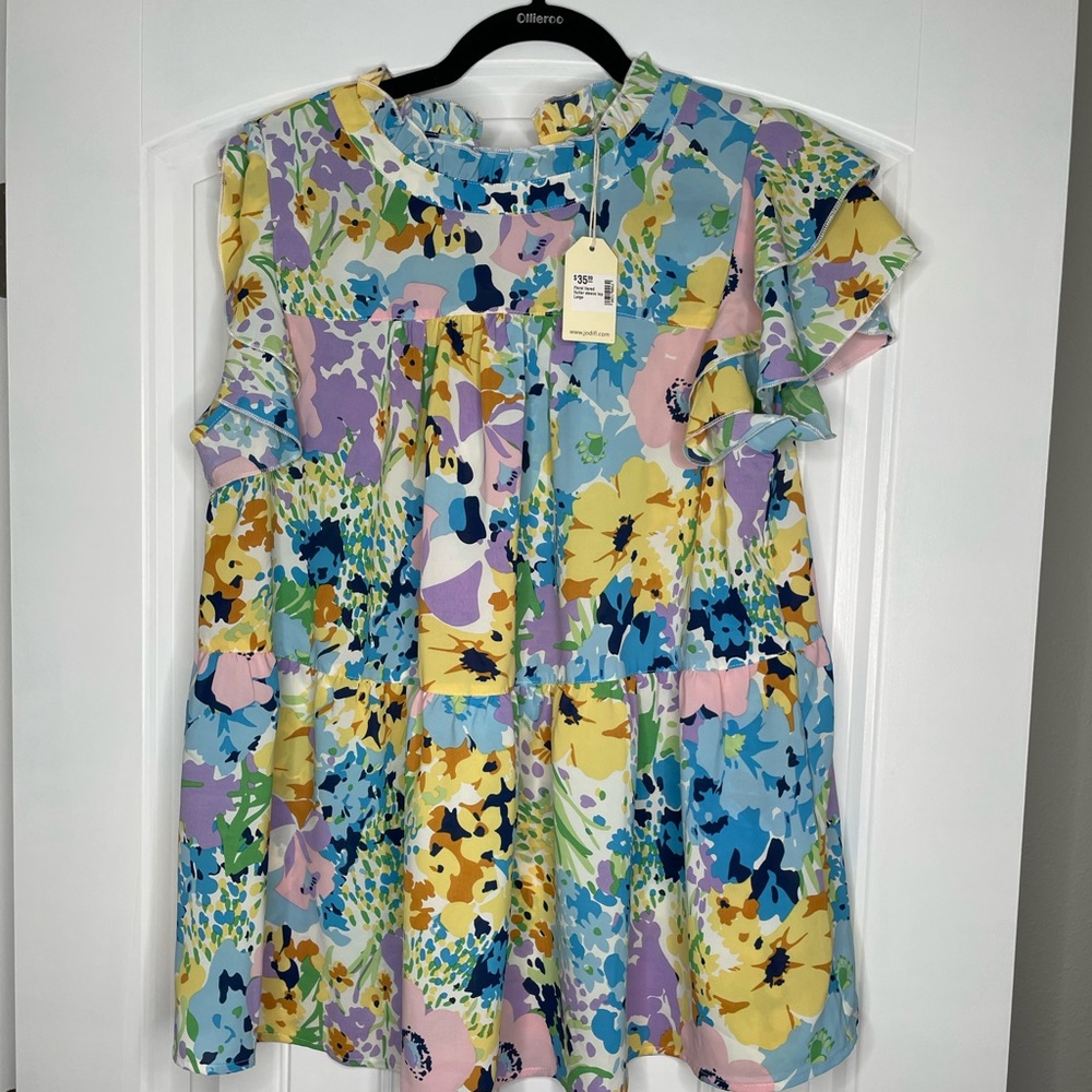 NWT Jodifl s/s Floral Tiered Blouse SZ L